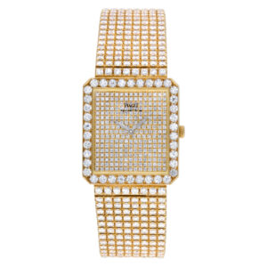 Piaget Classic 81541c626 18k w/ original Pave diamonds 25mm Quartz watch.