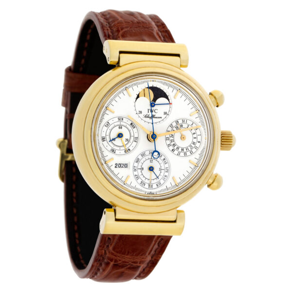 IWC Da Vinci IW3750    18k Yellow Gold White dial 38.5mm Automatic watch