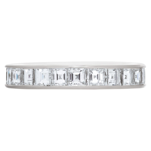 Platinum eternity band with 2.88 carats in diamonds