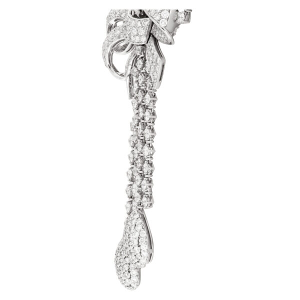 Diamond Bow necklace with approximately 63 carats in diamonds