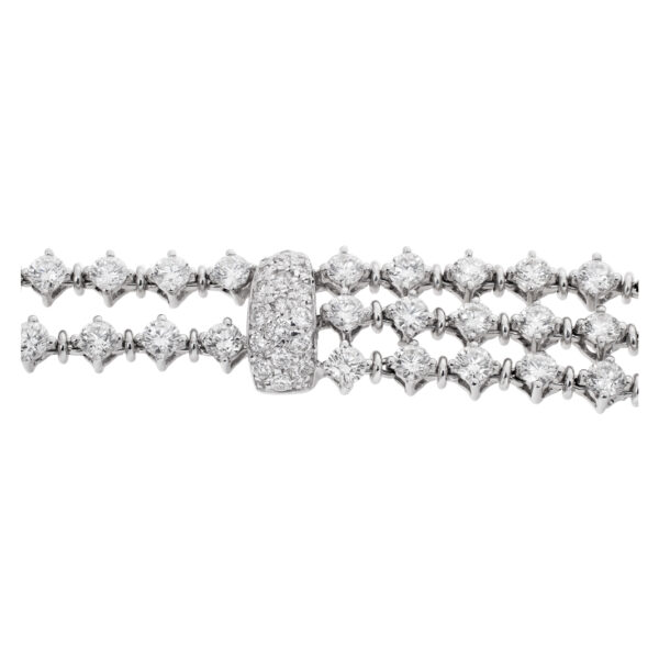 Diamond Bow necklace with approximately 63 carats in diamonds