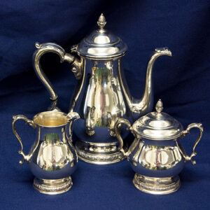 Prelude International sterling coffee pot, creamer & sugar bowl w /lid. 42.85 oz troy