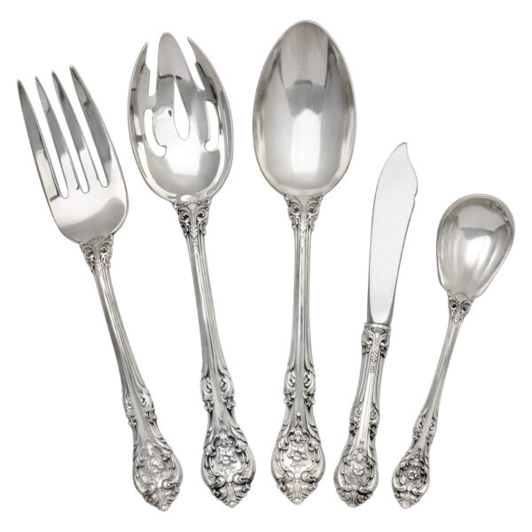 KING EDWARD Sterling Silver Flatware set patented in 1936 by Gorham- 8 Place setting for 10 + 5 Serving Pieces. Over 4100 grams sterling silver.