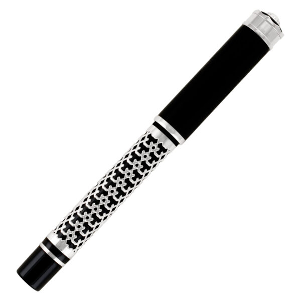 Limited edition Montegrappa St. Andrews links fountain pen with 18k nib 153/600