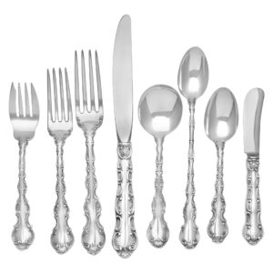 "STRASBOURG" sterling silver flatware set patented in 1897 by Gorham- 8 place setting for 12 + 12 serving pieces over 3200 grams sterling silver.