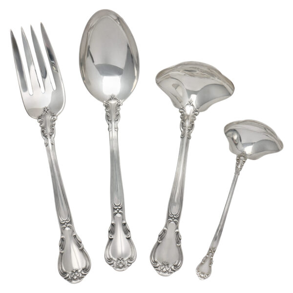 "CHANTILLY" sterling silver flatware set patented in 1895 by Gorham. 6 Place Setting for 12 + 7 serving pieces- Over 3200 grams sterling silver.