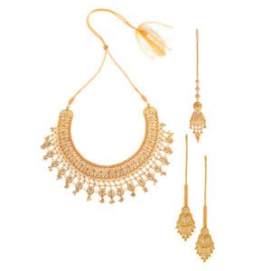 Amazing Indian style set in 22k yellow gold