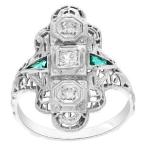 Edwardian (1901 - 1910) emerald and diamond filigree ring in 14k white gold.