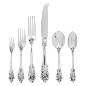 "GRANDE BAROQUE" Sterling Silver Flatware Set by Wallace, patented in 1941. 6 place setting for 12 with 3 Serving pieces. Over 3300 grams of Sterling Silver