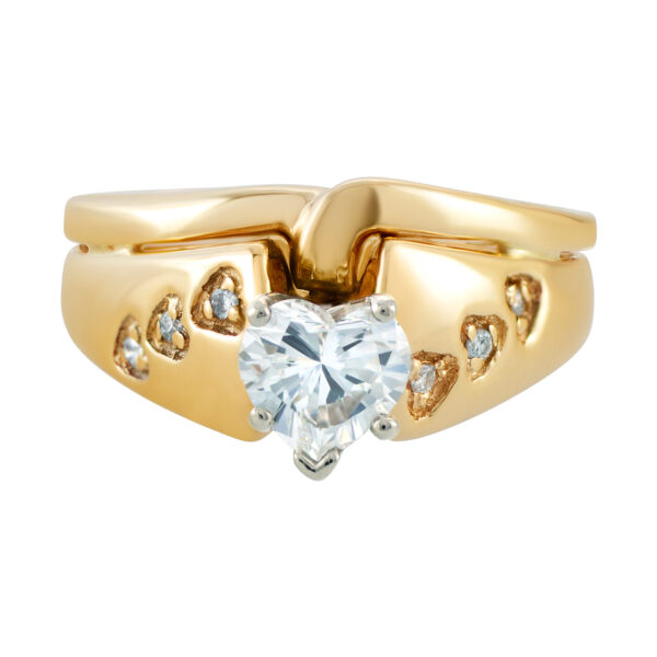 GIA certified heart-shaped diamond 1carat  (F color, VS2 clarity) ring set in 14k yellow gold. Size 10.5