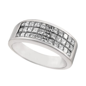 Invisible set princess-cut diamond band