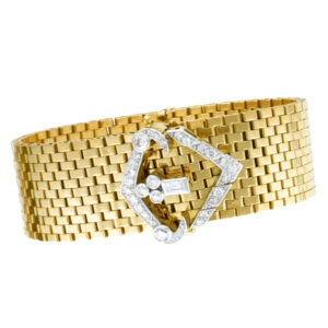 Retro Thick diamond clasp mesh bracelet in 18k yellow gold with over 1.10 carats. Circa 1950