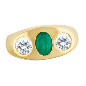 Emerald and diamond ring in 14k; app. 1.0 carat in diamonds (SI2 - I1).