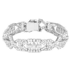 Platinum diamond bracelet with round, baguette and marquise diamonds. 13.50 carats in Diamonds