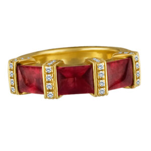 Di Modolo pink garnet ring with diamond accents in 18k