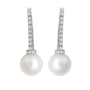 Stunning 18k white gold earrings