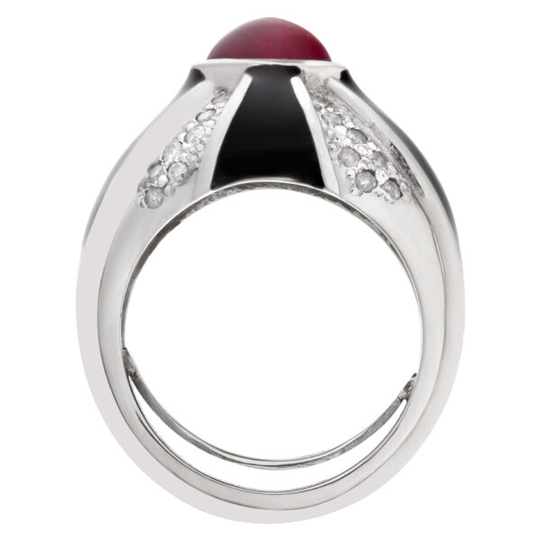 Stunning cabochon ruby and diamond ring in 14k white gold with black enamel