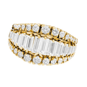 Baguette and round diamond ring in 18k with over 2.00 carats. size 5.