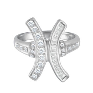 "X" shaped diamond ring in 18k white gold. 0.30 carats in diamonds. size 6