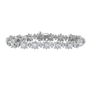 Diamond flower shaped bracelet