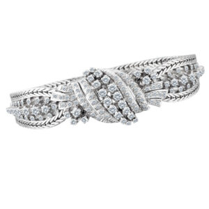 Diamond bracelet in 18k white gold w/ app. 2 carats in diamonds.