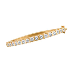 Diamond bangle in 18k yellow gold w/ app. 2.5 cts in round diamonds.