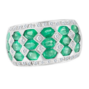 Emerald and diamond ring in 14k white gold