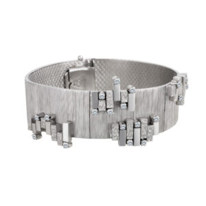 Textured mesh bracelet 18k white gold