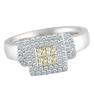 White & yellow diamond ring in 18k white gold. 1 cts in diamonds. Size 6 1/4.