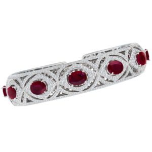 Ruby & diamond bangle with 5.75 cts in diamonds & 10.47 cts in rubies