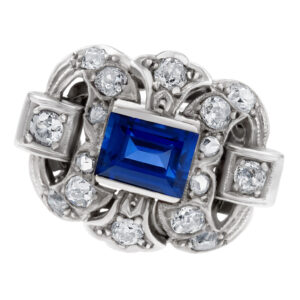 Victorian ring in 18k white gold