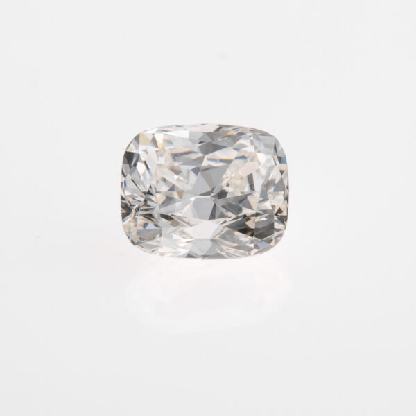 GIA certified cushion modifed cut diamond 1.55 carat (H color, VS2 clarity) ring