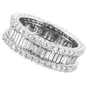 18k white gold diamond band