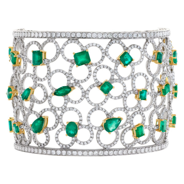 Emerald and diamond cuff 18k white gold. 21.24 carats in Diamonds, 16.80 carats in emeralds.