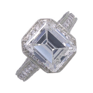 GIA Certified Emerald Cut 4.20 cts (H Color VVS-2 Clarity)