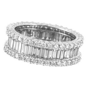 Magnificent 18k white gold diamond eternity band