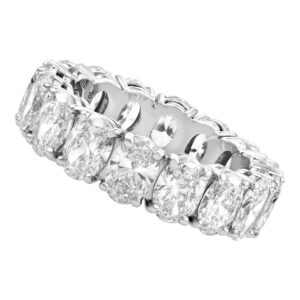 Oval-cut eternity platinum eternity band, 5.97 carats D-F color VS clarity