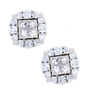 Diamond studs in 18k white gold