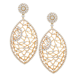 Diamond drop earrings in 18k yellow gold