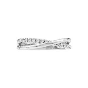 18K white gold ring with diamonds