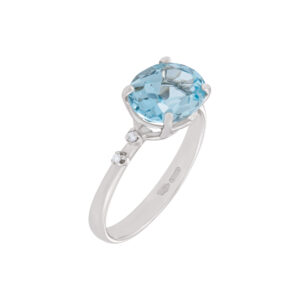 Aquamarine and Diamond ring in 18K white gold