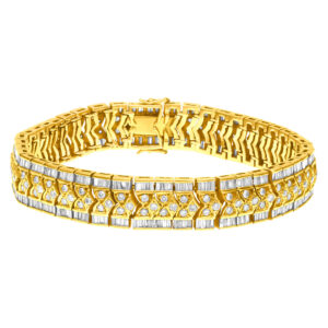 14k Yellow Gold Round And Baguette Diamond Bracelet