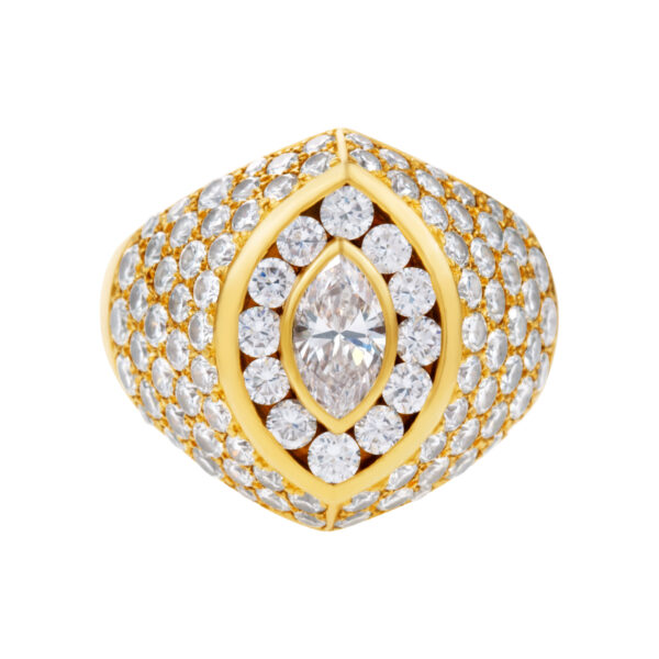 Diamond pave ring in 18K yellow gold. 4 carats in diamonds (E-F color, VVS clarity)