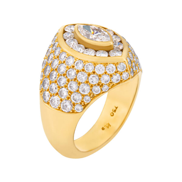 Diamond pave ring in 18K yellow gold. 4 carats in diamonds (E-F color, VVS clarity)