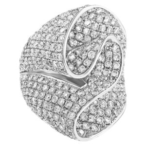 Magnificent pave diamond ring with 5.98 carats of round clean diamonds in 14k