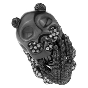 Avant-garde skull & hand design ring. 1.58cts of black diamonds in PVD 18k Wg