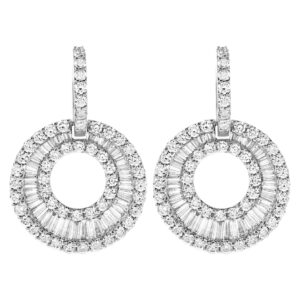 Sparkling diamond earrings in 18k white gold