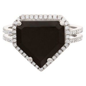 Diamond and hematite ring In 18k white gold