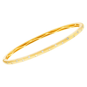 Slim bangle in 18k with diamonds