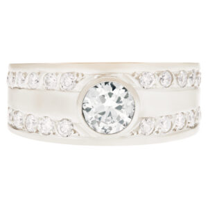 Gents diamond ring in 18k white gold. 0.75 carat center diamond (K-L, SI1)